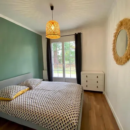 Maison Familiale Dans Le Medoc 펜션